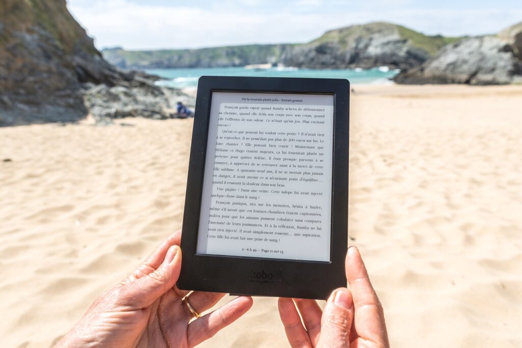 The Book Lover’s Dilemma: How Kindle Unlimited Solves the Packing Problem